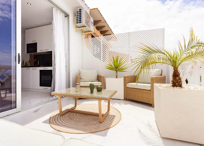 Sunset Ocean View Адехе