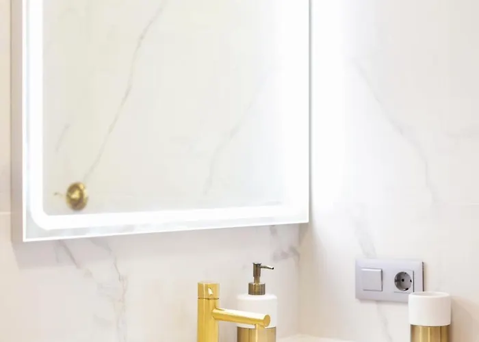 Апартаменти Sunset Ocean View