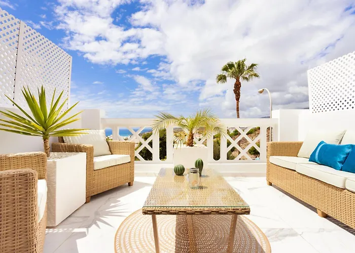 Sunset Ocean View Апартаменти Адехе