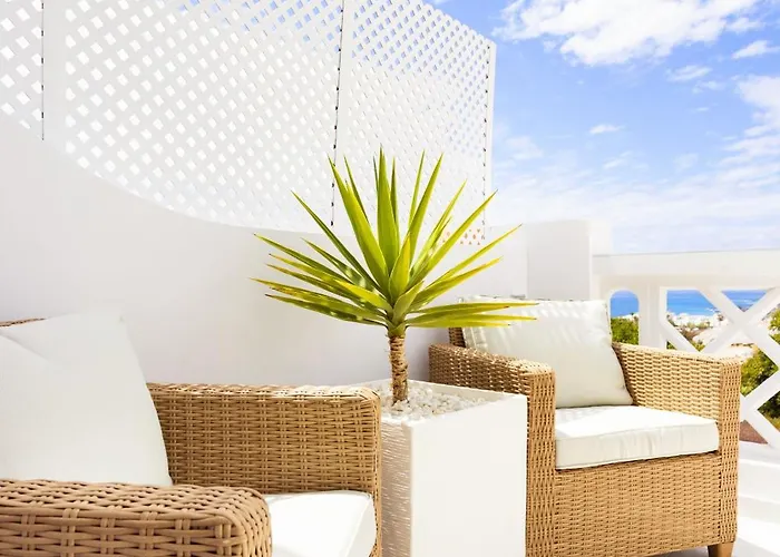 Апартаменти Sunset Ocean View