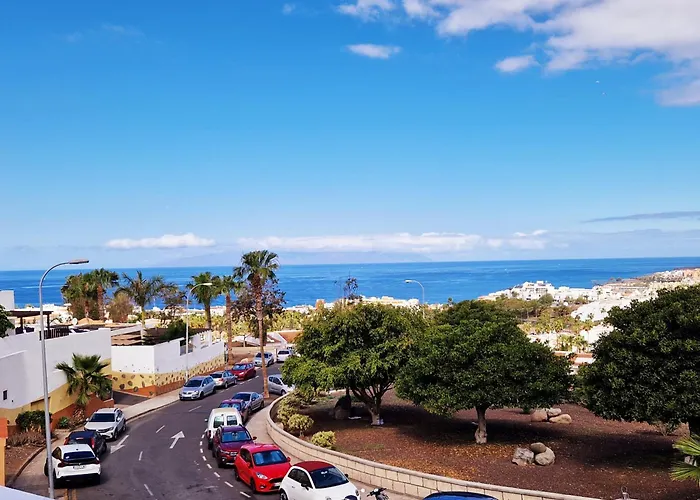 Апартаменти Sunset Ocean View