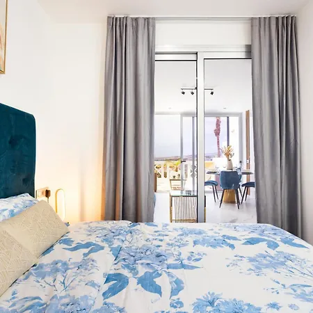 Sunset Ocean View Apartment Costa Adeje (Tenerife)