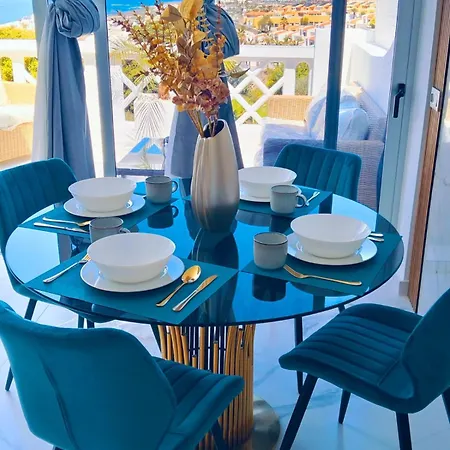 Sunset Ocean View * 아데제