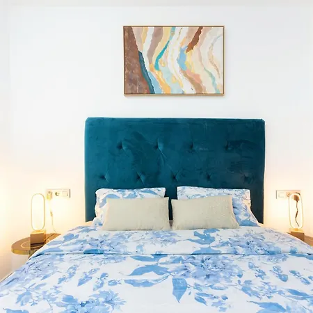 Sunset Ocean View 아파트 *